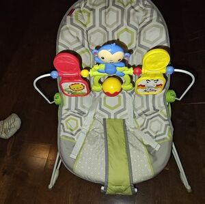Baby seat with music